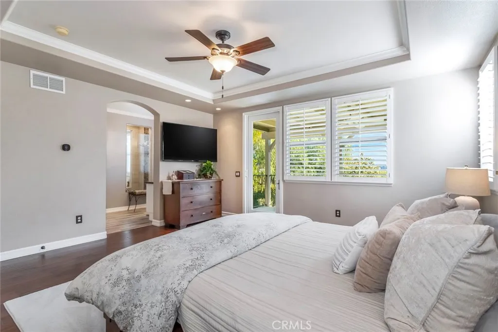 25830 De Quincy Place, Valencia, California 91381 home-pic-27
