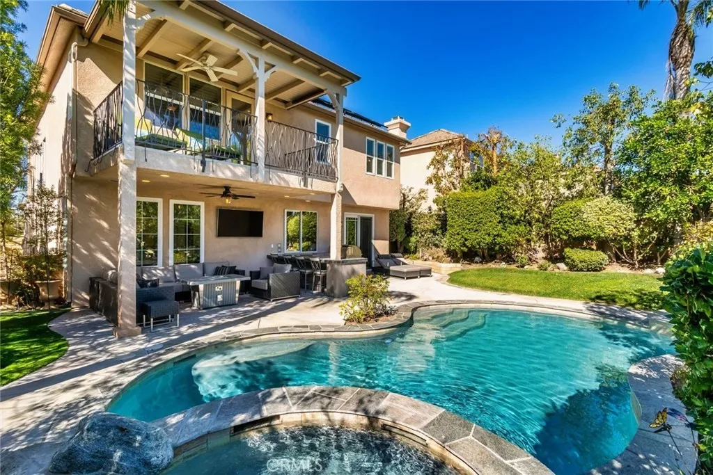 25830 De Quincy Place, Valencia, California 91381 home-pic-44