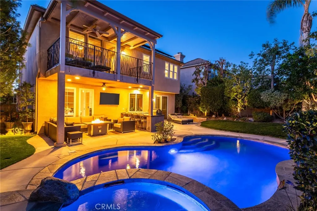 25830 De Quincy Place, Valencia, California 91381 home-pic-4