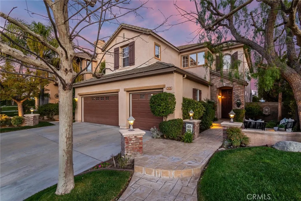 25830 De Quincy Place, Valencia, California 91381 home-pic-2