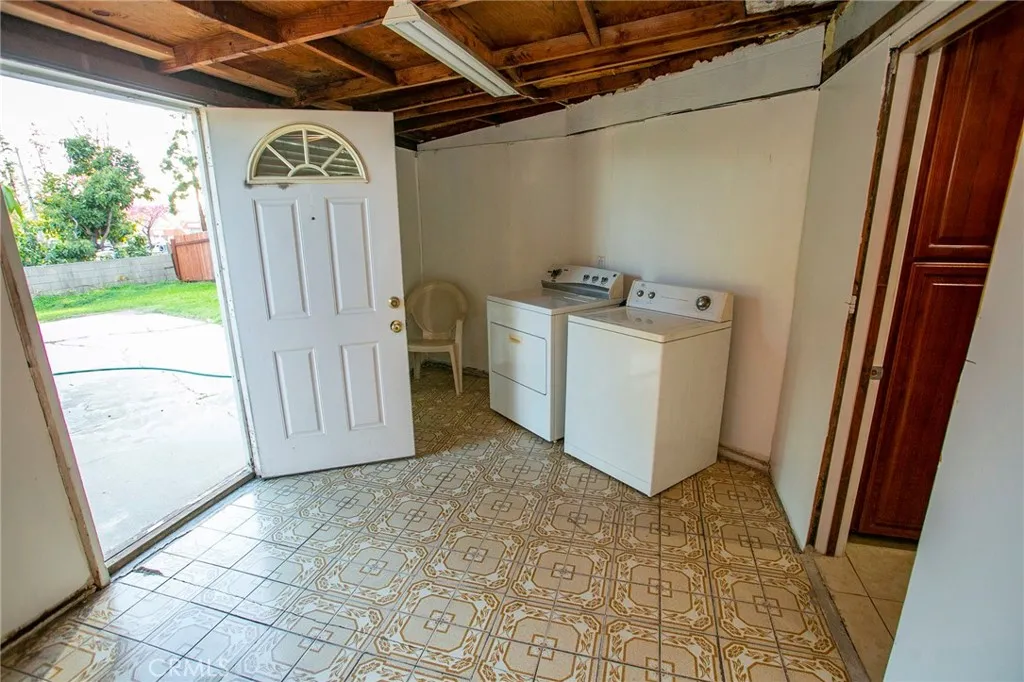 17400 Renault Street, La Puente, California 91744 home-pic-13
