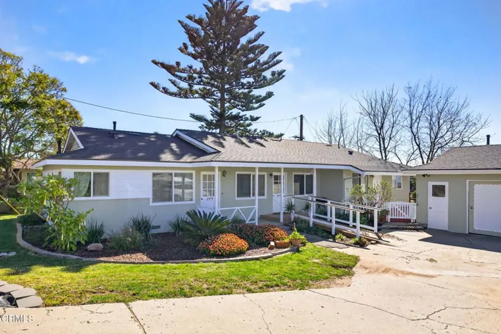 4-web-or-mls-UpmarketMedia-2474Fer-060