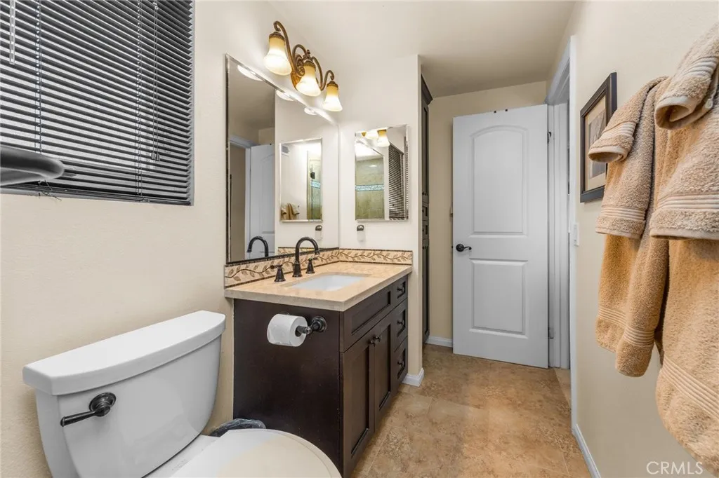 22312 Summit Hill Drive 41, Lake Forest, California 92630 home-pic-12