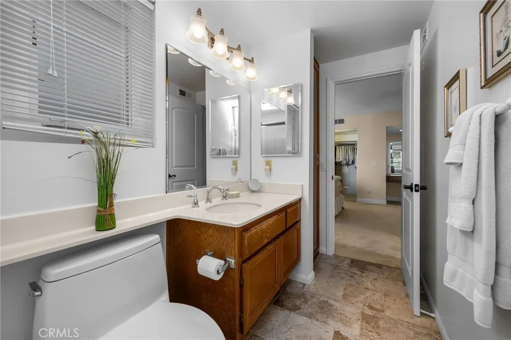 22312 Summit Hill Drive 41, Lake Forest, California 92630 home-pic-15