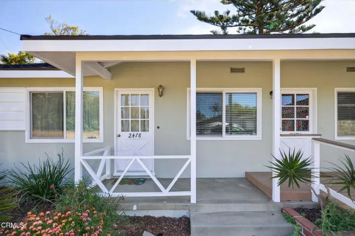 9-web-or-mls-UpmarketMedia-2474Fer-044