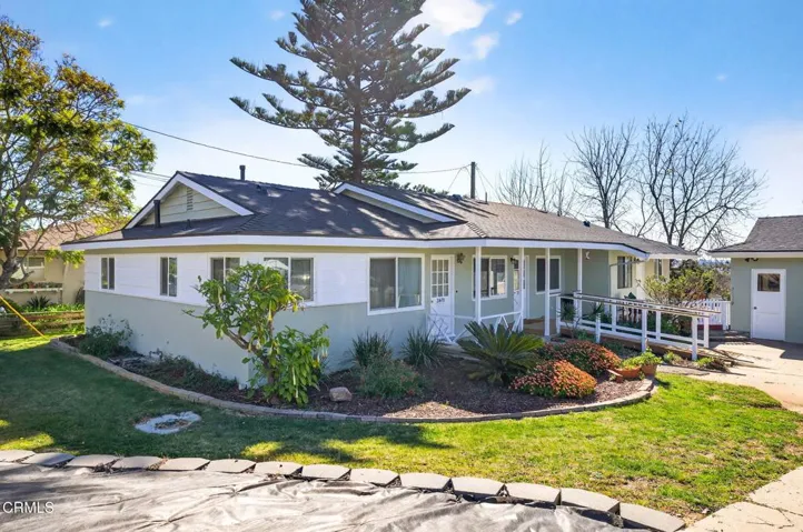 5-web-or-mls-UpmarketMedia-2474Fer-050