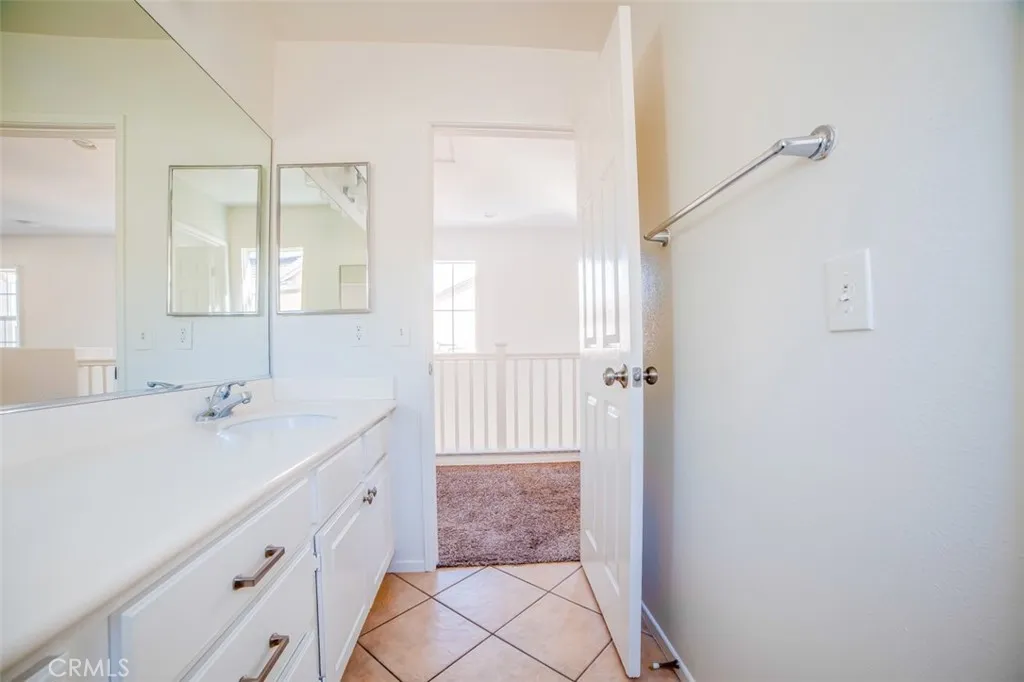 3653 Alhambra, Perris, California 92571 home-pic-18