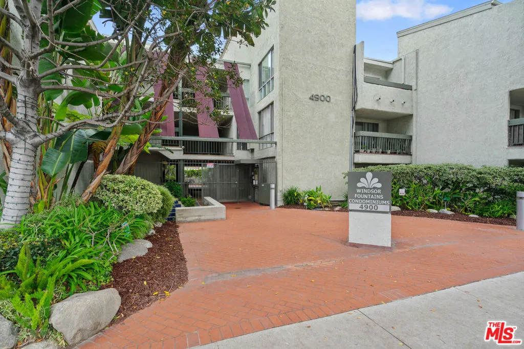 4900 Overland Avenue 205, Culver City, California 90230 home-pic-25