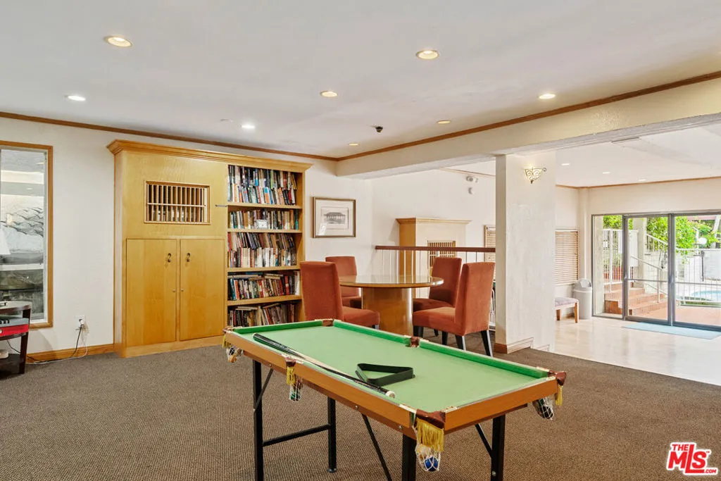 4900 Overland Avenue 205, Culver City, California 90230 home-pic-19