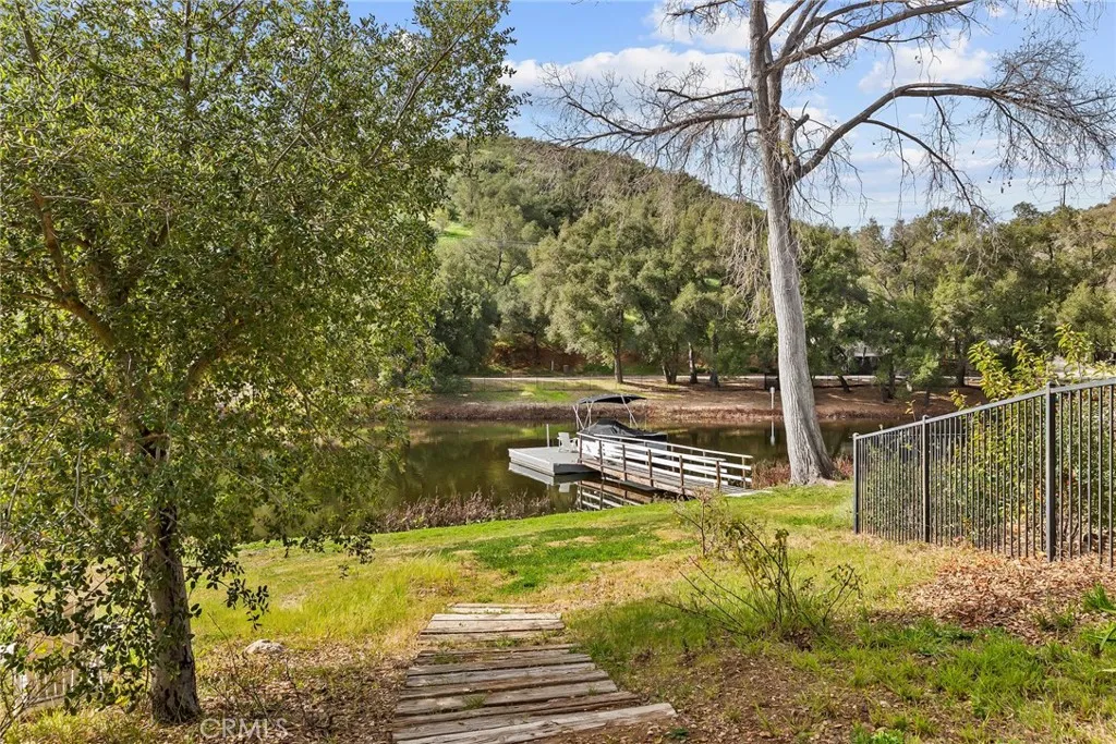 238 Lake Sherwood Drive, Lake Sherwood, California 91361 home-pic-37