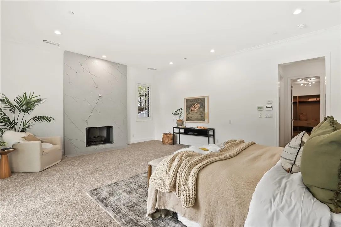 238 Lake Sherwood Drive, Lake Sherwood, California 91361 home-pic-18