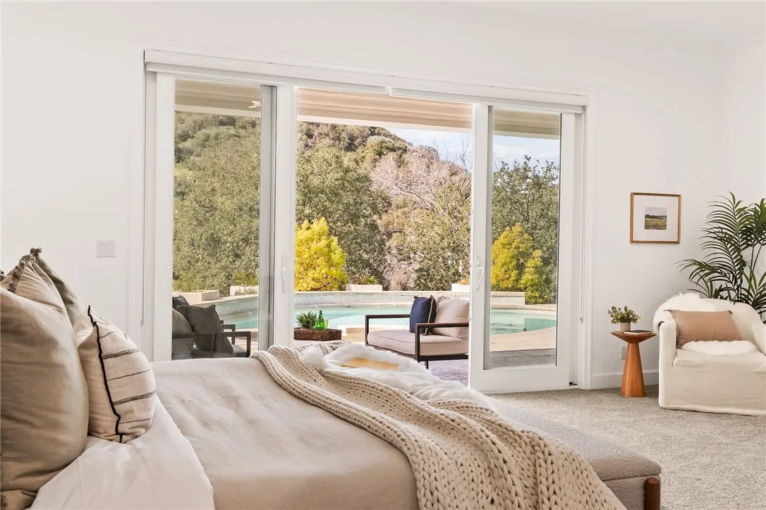238 Lake Sherwood Drive, Lake Sherwood, California 91361 home-pic-17