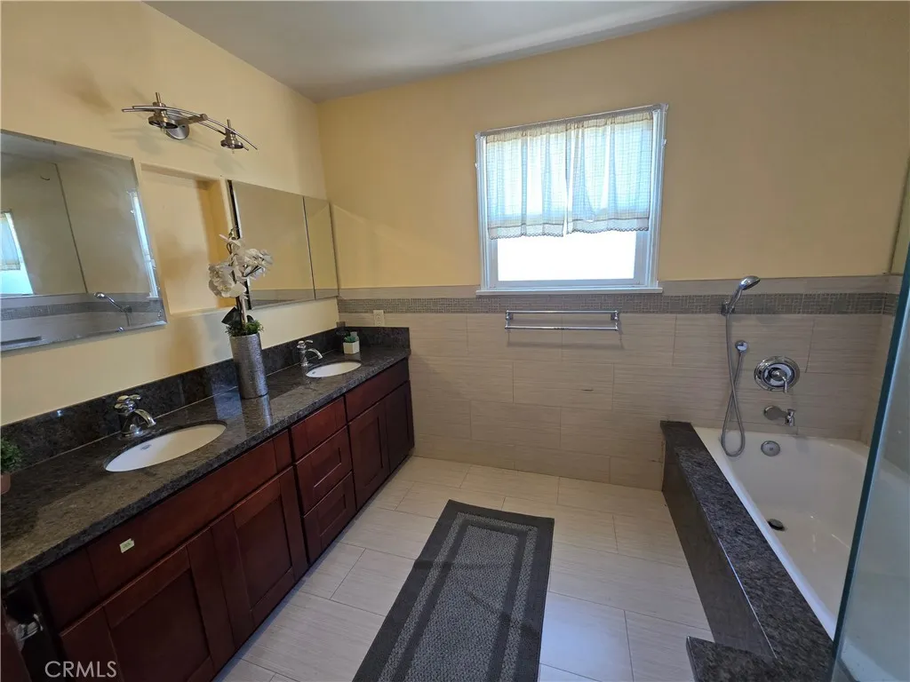 888 Reposado, La Habra Heights, California 90631 home-pic-10