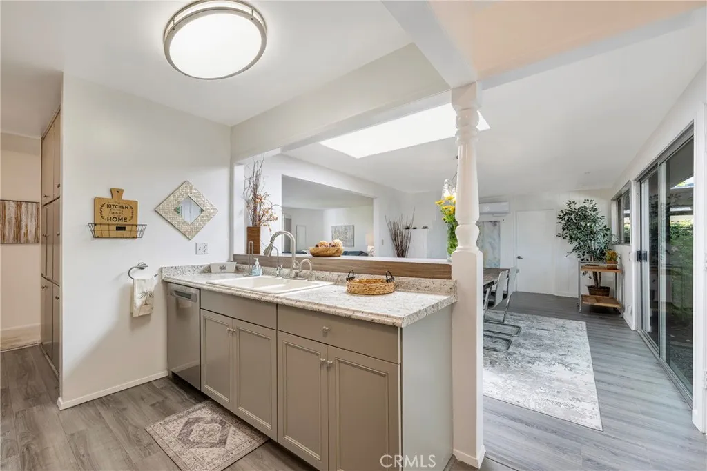2033 E Fern, Fullerton, California 92831 home-pic-15