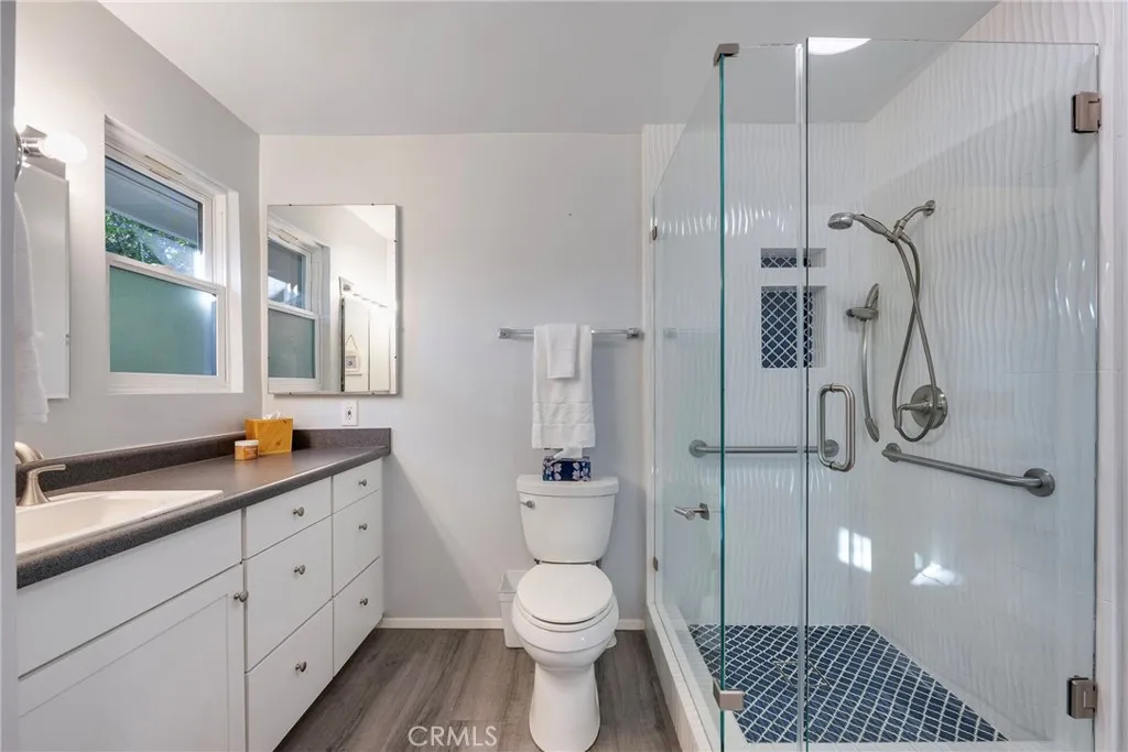 2033 E Fern, Fullerton, California 92831 home-pic-42