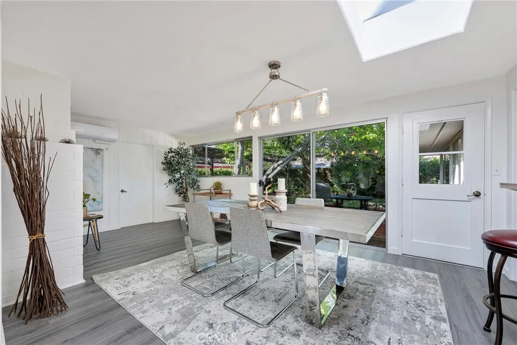 2033 E Fern, Fullerton, California 92831 home-pic-11