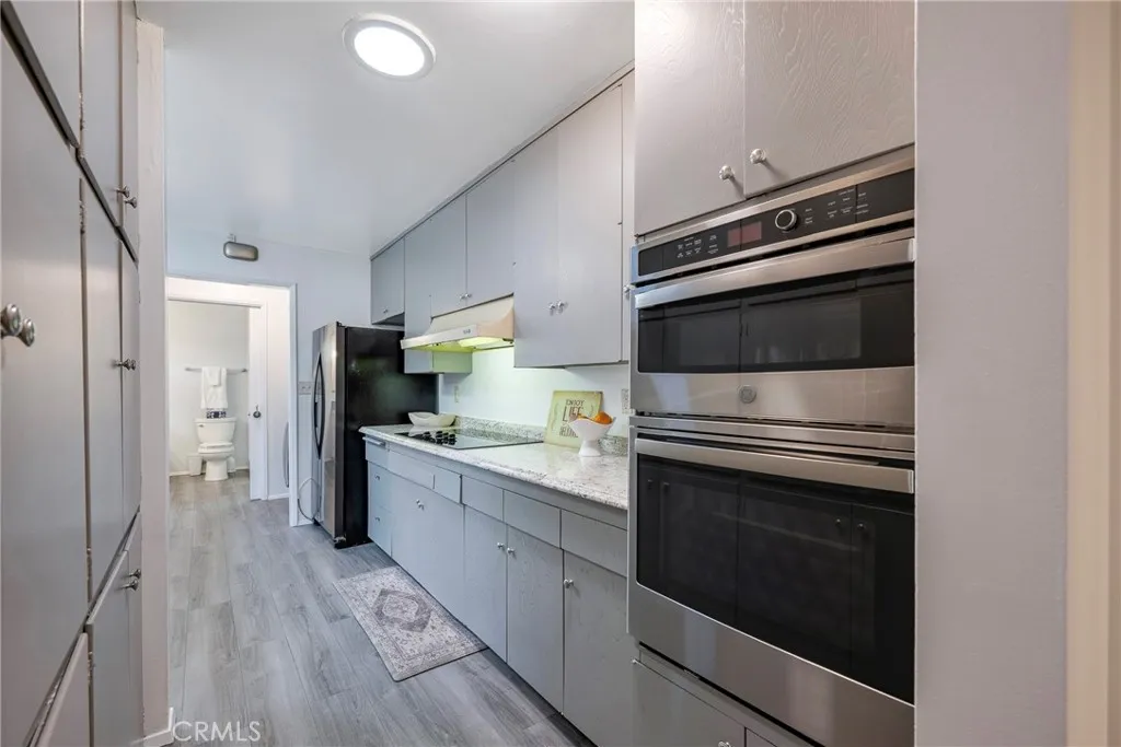 2033 E Fern, Fullerton, California 92831 home-pic-19