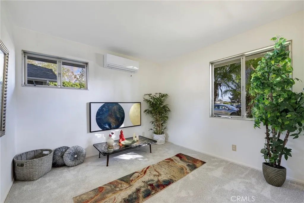 2033 E Fern, Fullerton, California 92831 home-pic-23