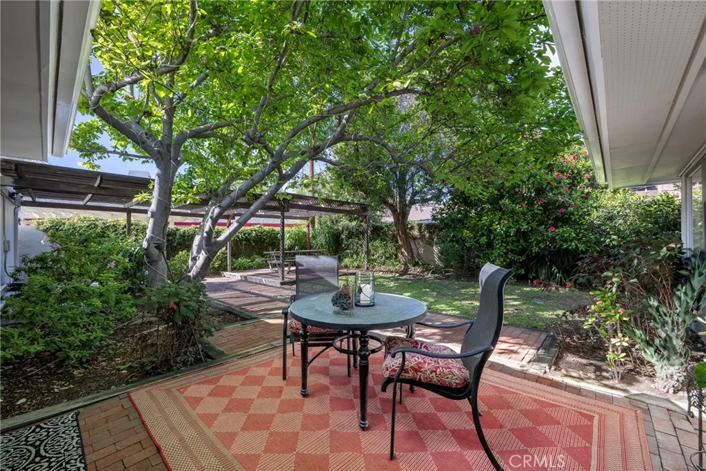 2033 E Fern, Fullerton, California 92831 home-pic-49