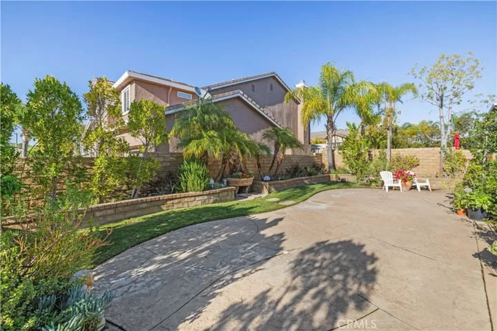 22029 Superior Court, Saugus, California 91390