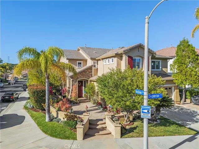 22029 Superior Court, Saugus, California 91390