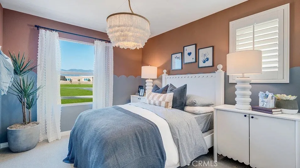 1303 Galaxy Way, Rialto, California 92376 home-pic-10