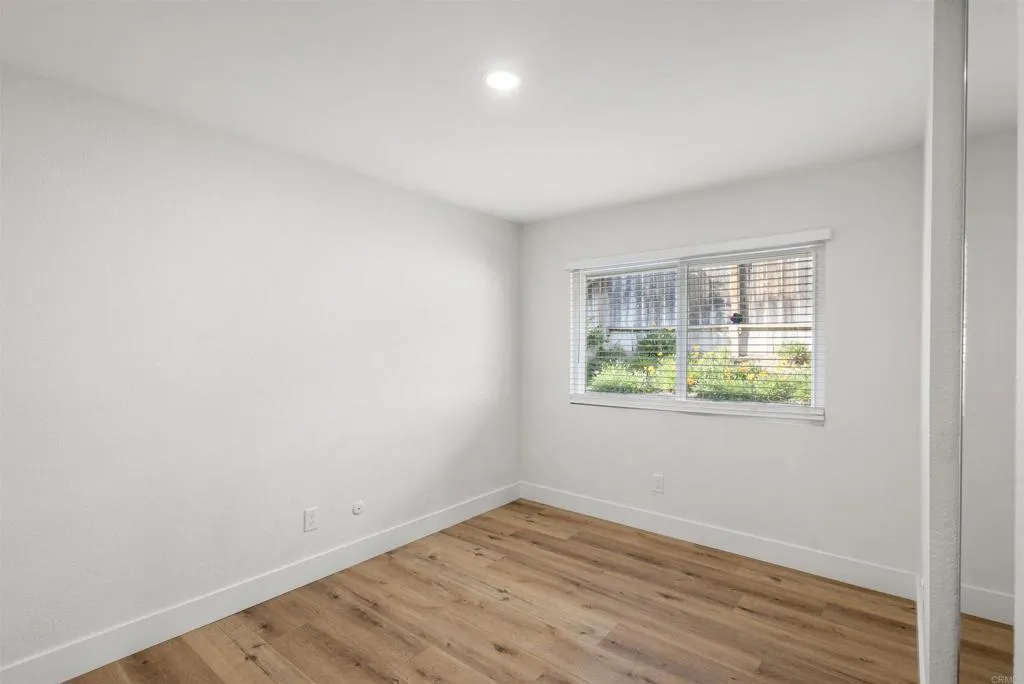 22945 Magnolia Glen Drive, Valencia, California 91354 home-pic-18
