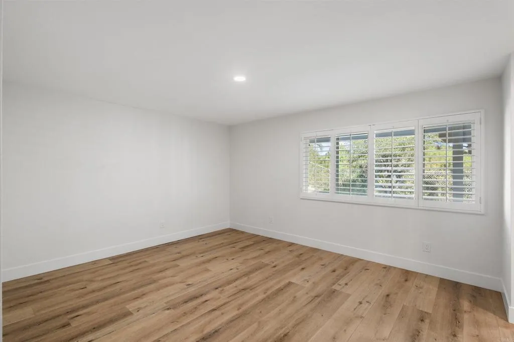 22945 Magnolia Glen Drive, Valencia, California 91354 home-pic-21