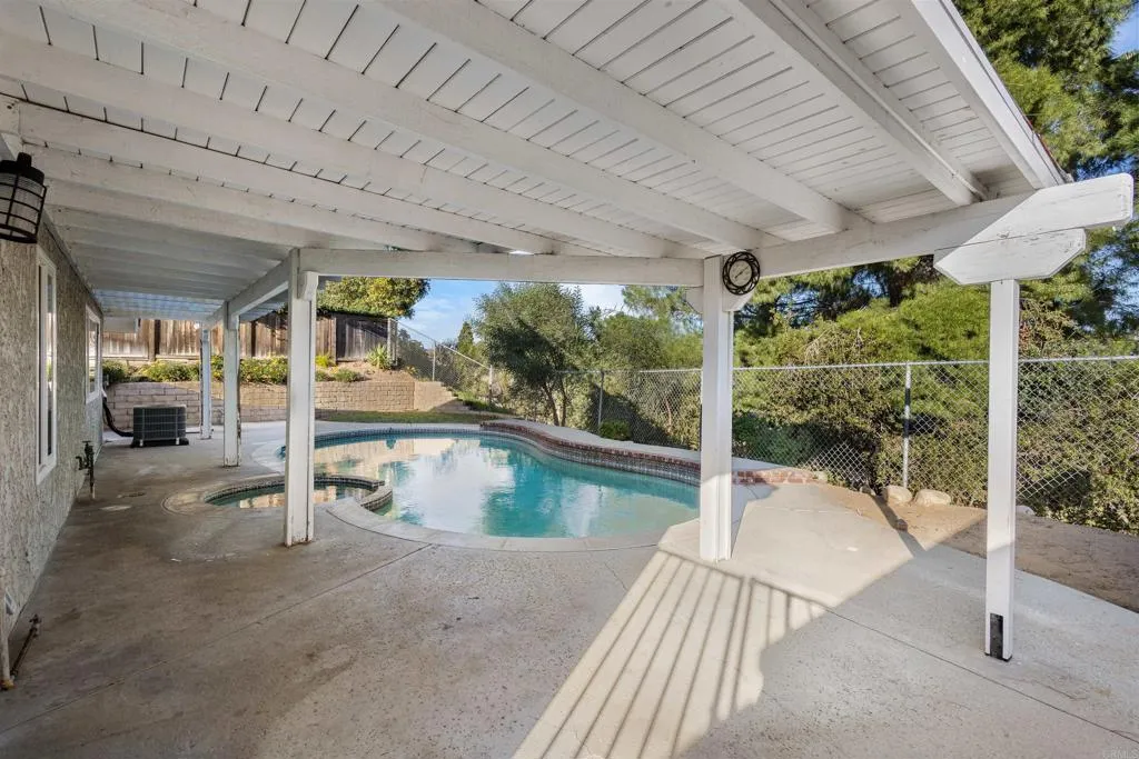 22945 Magnolia Glen Drive, Valencia, California 91354 home-pic-28