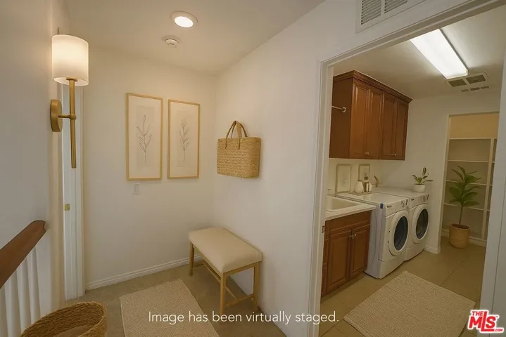 primary bedroom foyer