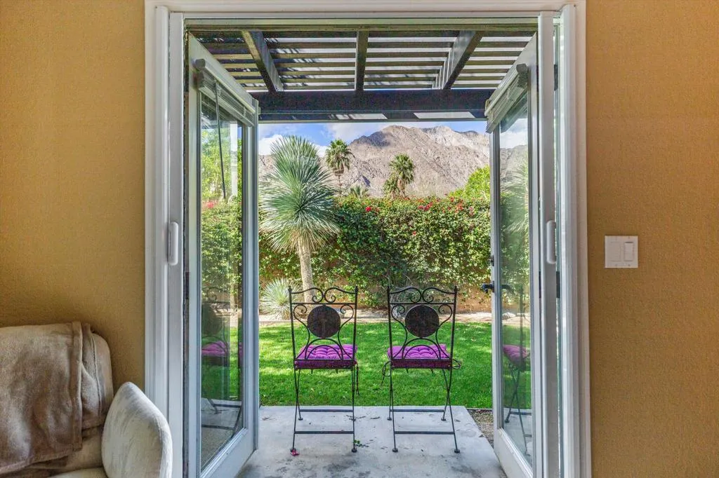 53525 Avenida Juarez, La Quinta, California 92253 home-pic-12