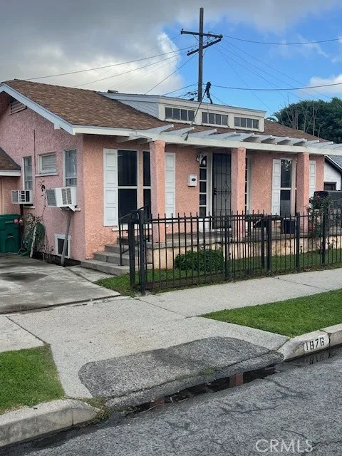 1876 Myrtle, Long Beach, California 90806 home-pic-2