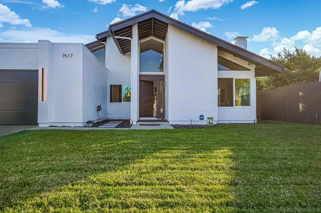 1517 Shields Ave, Encinitas, California 92024 home-pic-33