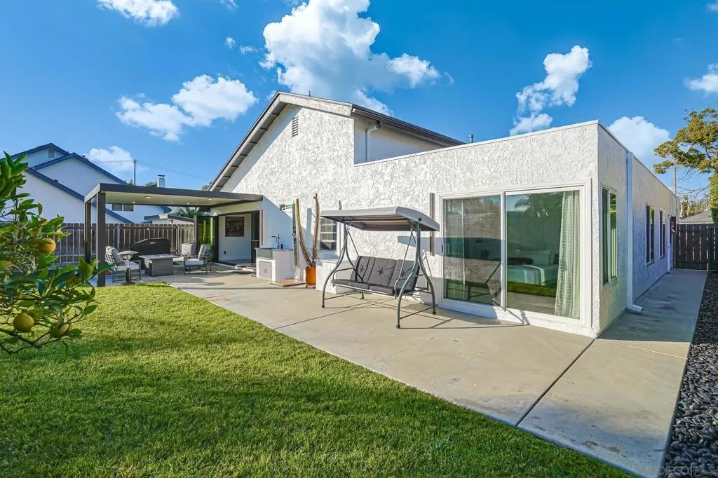 1517 Shields Ave, Encinitas, California 92024 home-pic-30