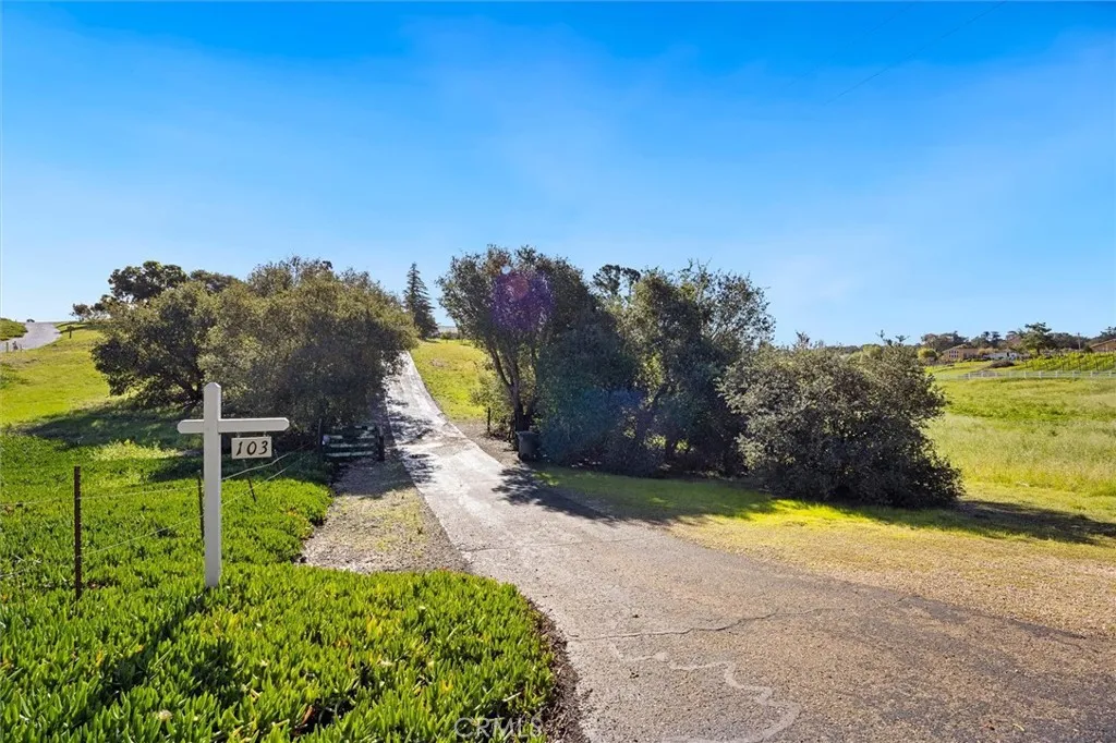 103 Old Summit Road, Arroyo Grande, California 93420 home-pic-2