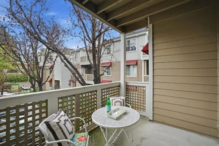 250 Santa Fe Terrace 209, Sunnyvale, California 94085