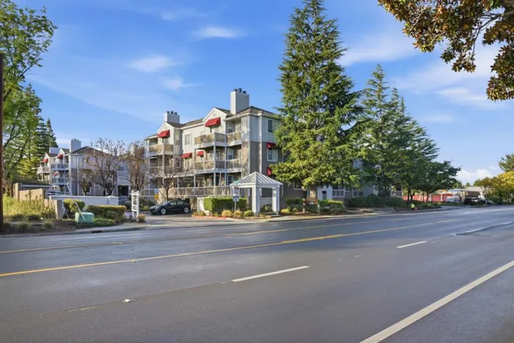 250 Santa Fe Terrace 209, Sunnyvale, California 94085