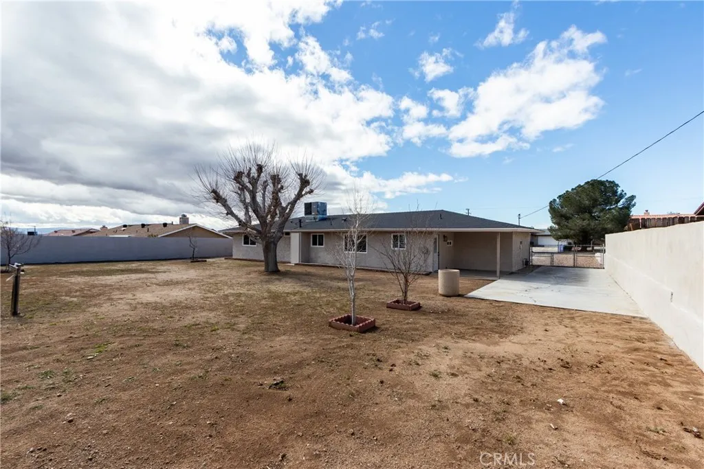 16469 Chippewa, Apple Valley, California 92307 home-pic-35