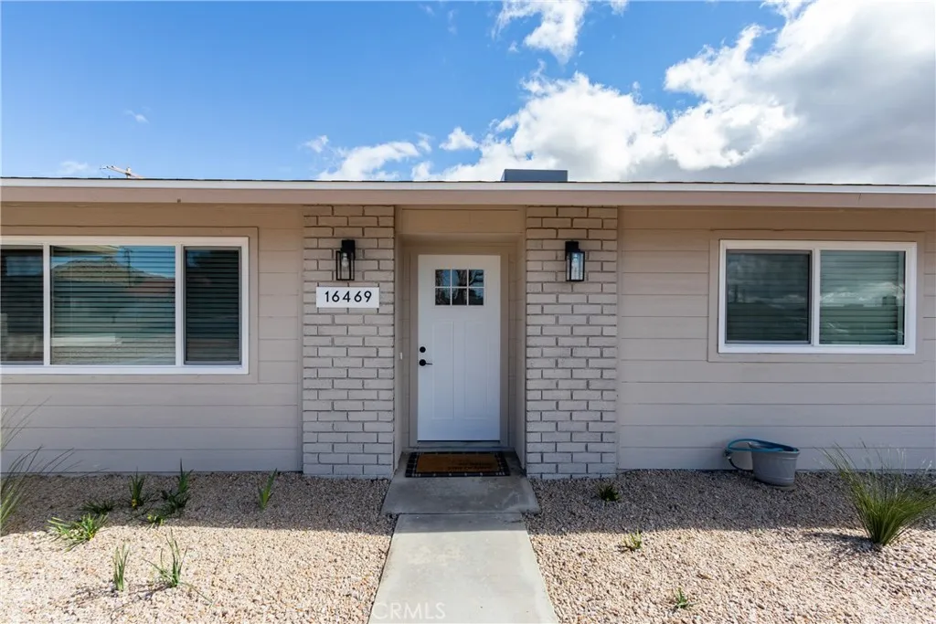 16469 Chippewa, Apple Valley, California 92307 home-pic-8