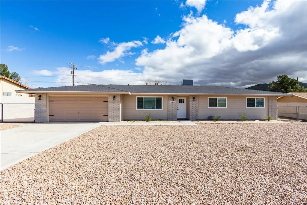 16469 Chippewa, Apple Valley, California 92307 home-pic-5
