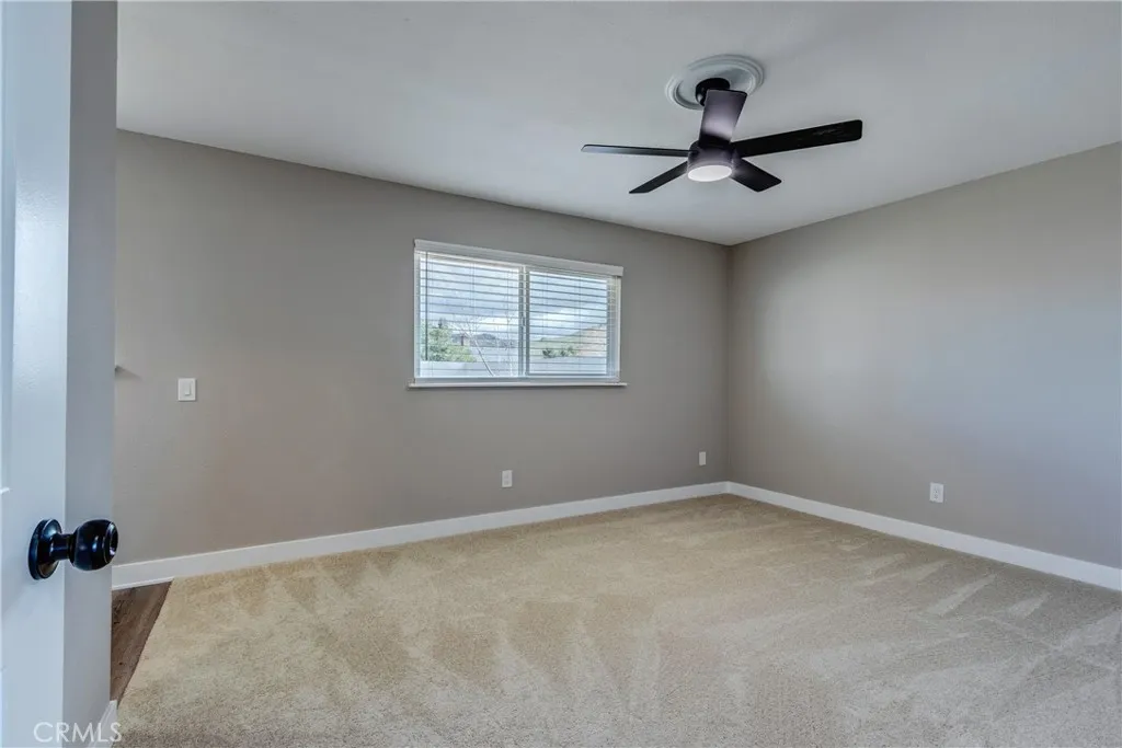 16469 Chippewa, Apple Valley, California 92307 home-pic-23