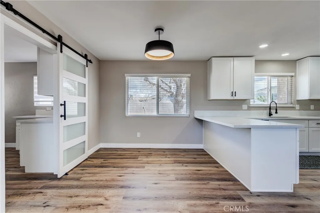 16469 Chippewa, Apple Valley, California 92307 home-pic-11