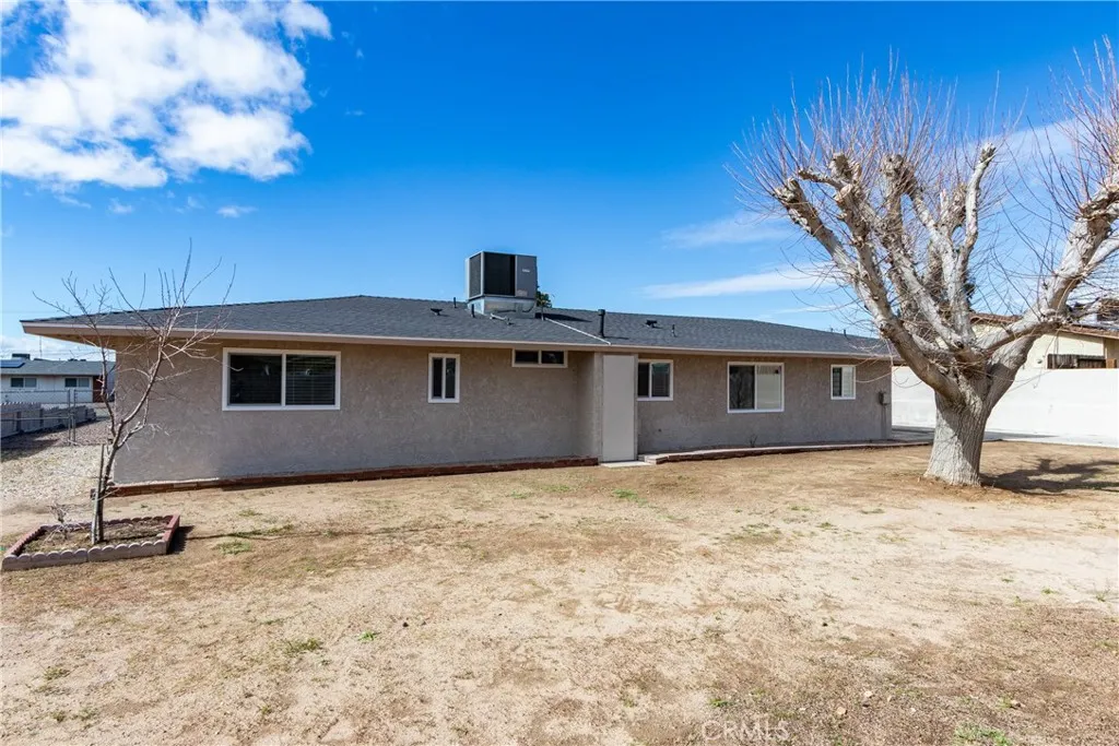 16469 Chippewa, Apple Valley, California 92307 home-pic-38