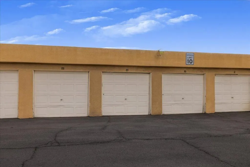 32200 Cathedral Canyon Drive 89, Cathedral City, California 92234 home-pic-26