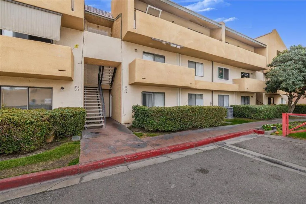 32200 Cathedral Canyon Drive 89, Cathedral City, California 92234 home-pic-20