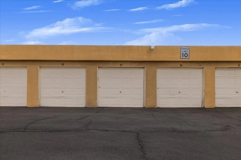 32200 Cathedral Canyon Drive 89, Cathedral City, California 92234 home-pic-27