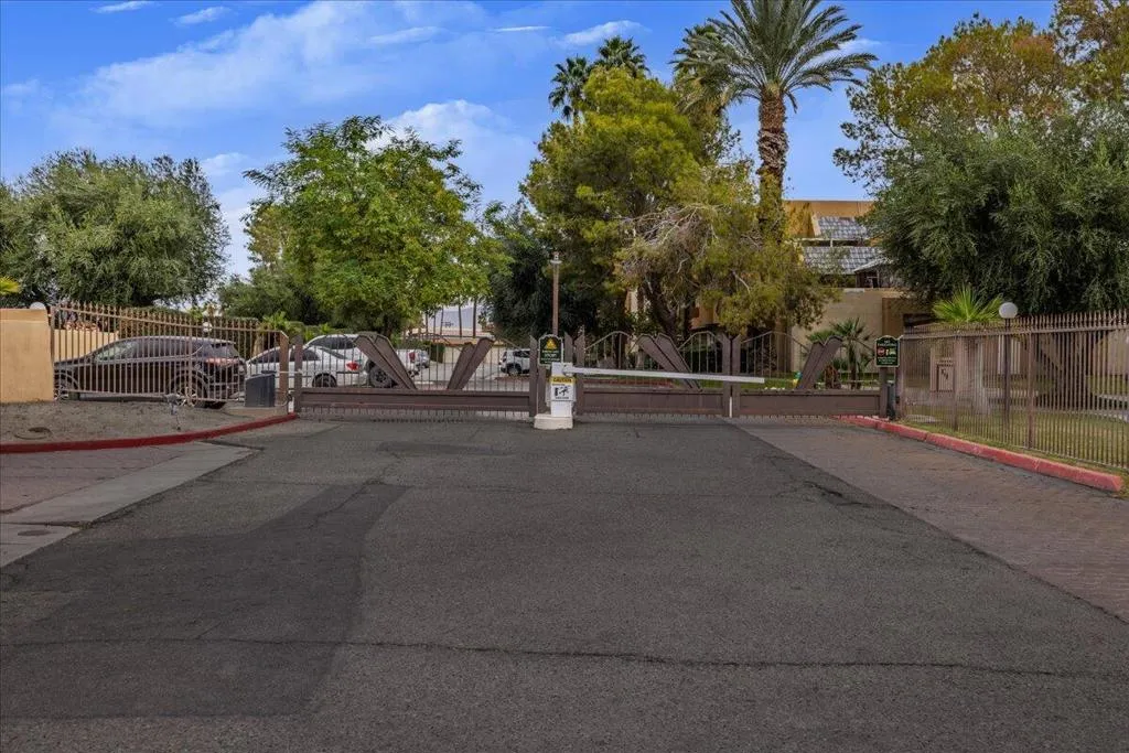 32200 Cathedral Canyon Drive 89, Cathedral City, California 92234 home-pic-41