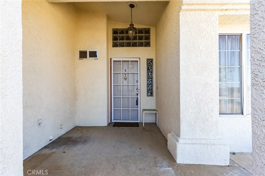 7170 Joshua, Oak Hills, California 92344 home-pic-17