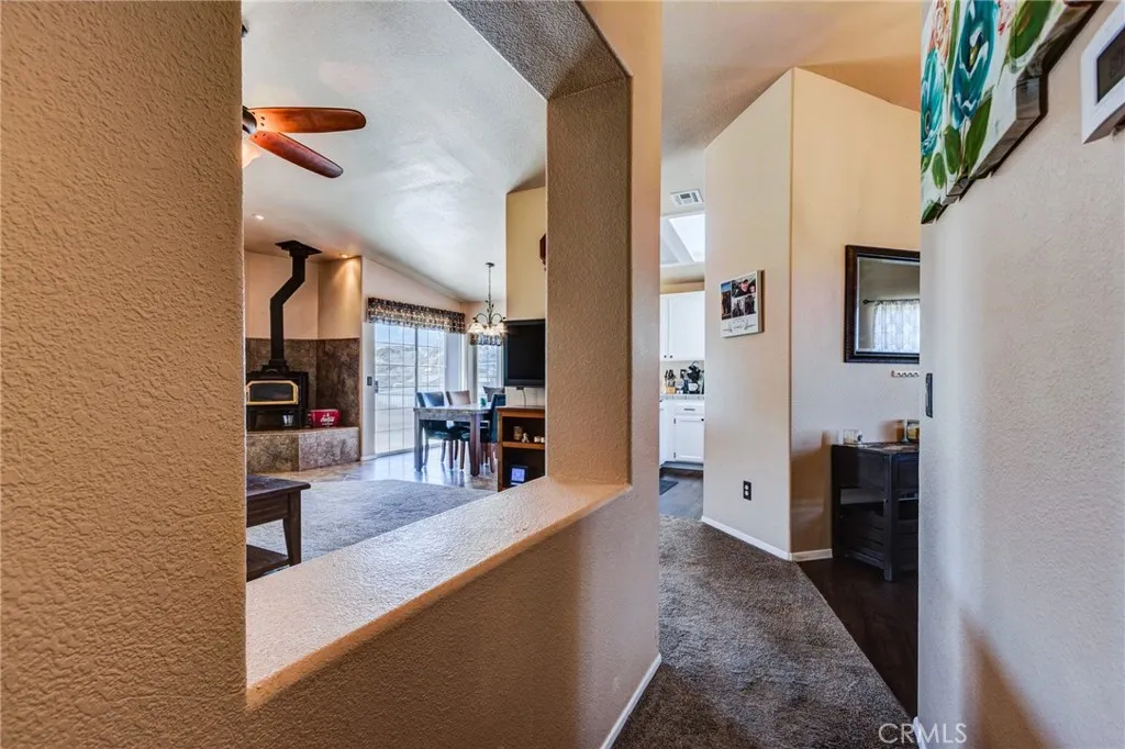 7170 Joshua, Oak Hills, California 92344 home-pic-51