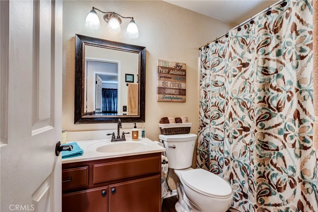 7170 Joshua, Oak Hills, California 92344 home-pic-46